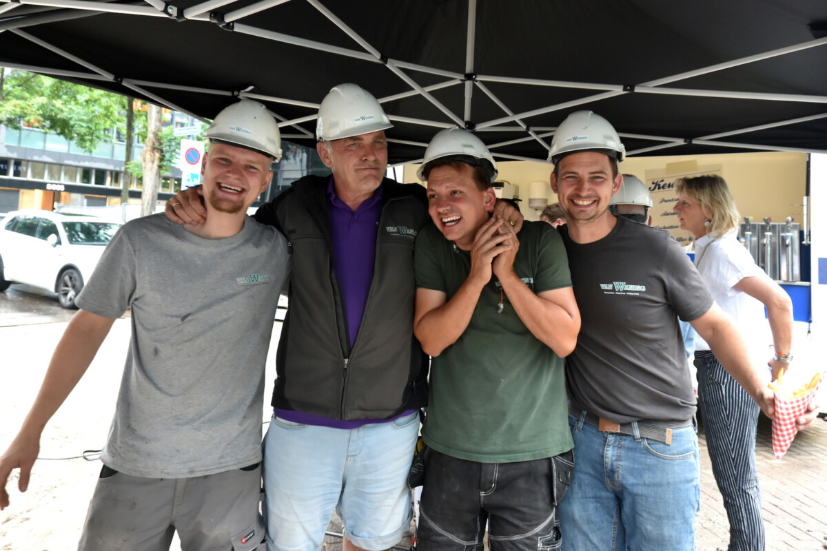 Van Waning team