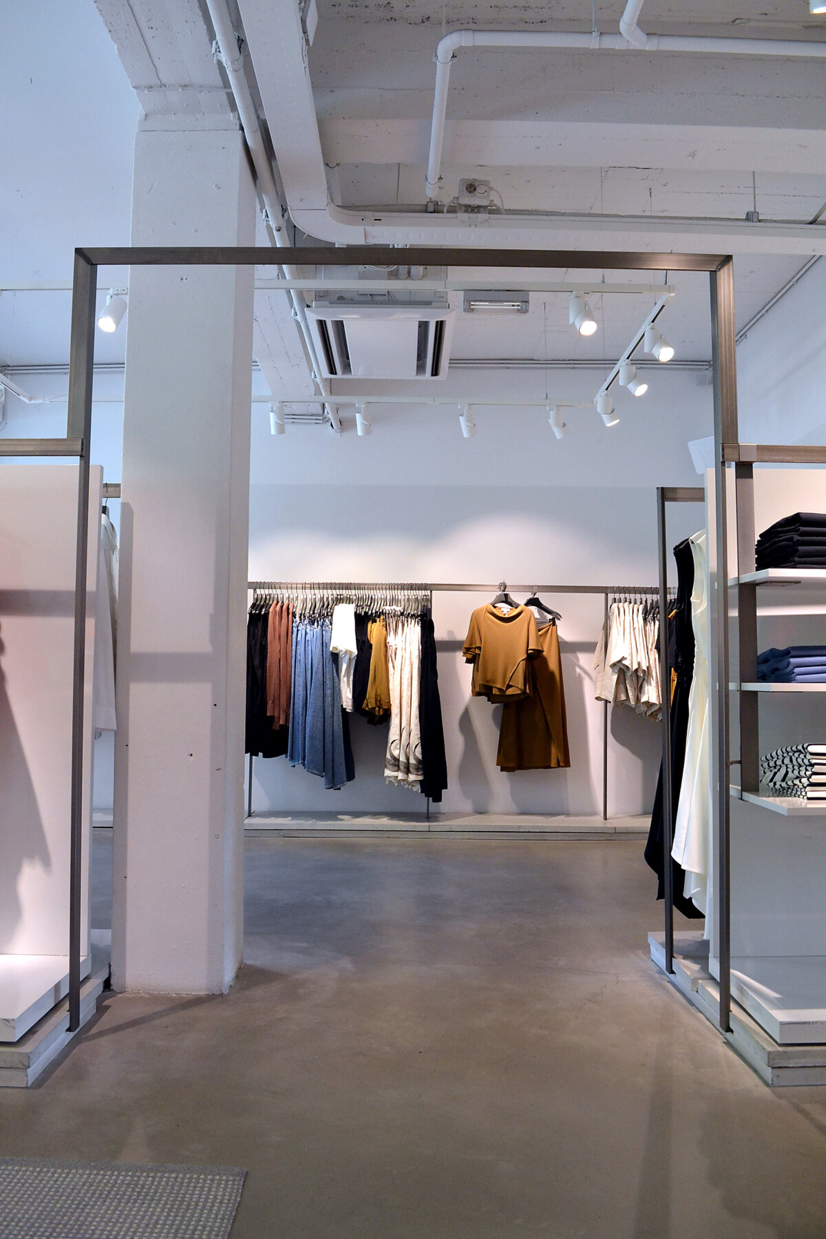 COS Karel Doormanstraat Rotterdam 11
