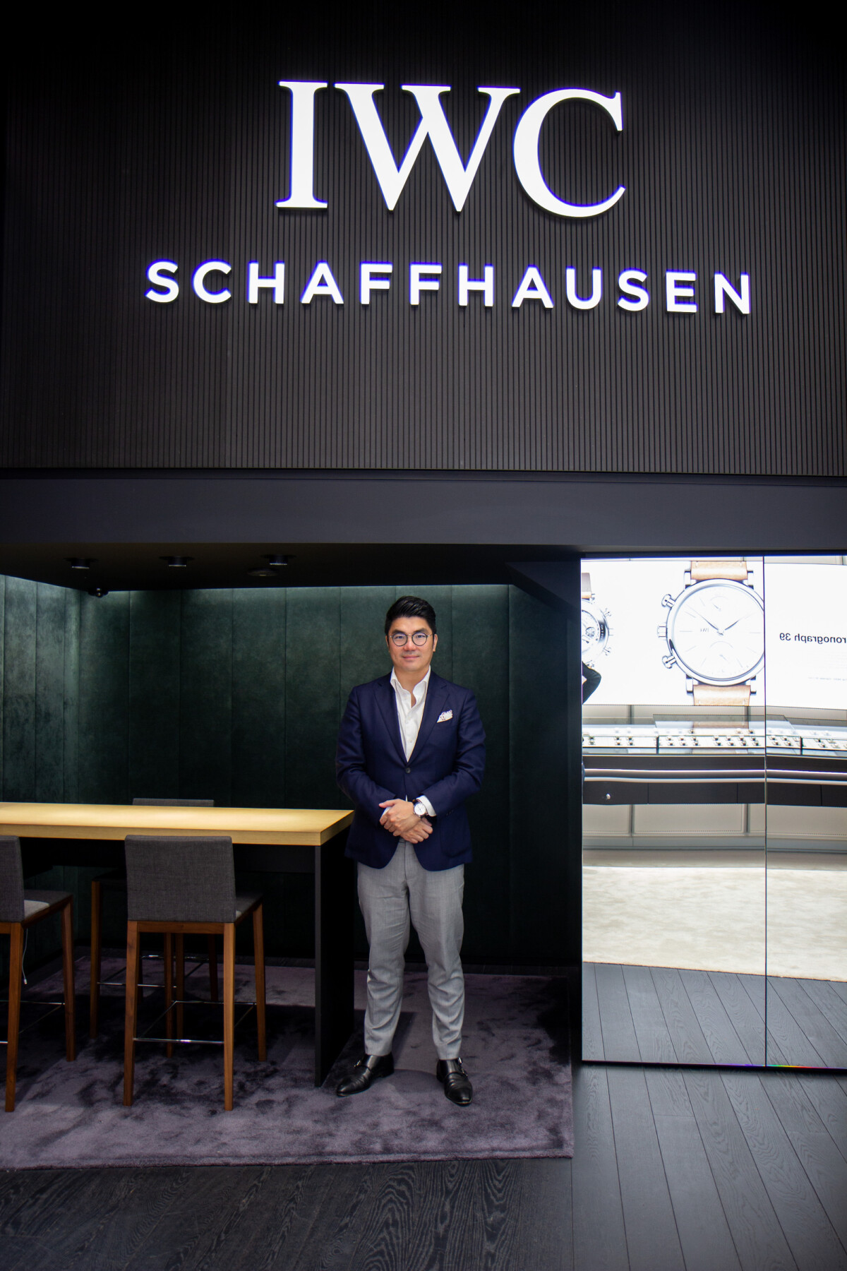 William Ko Schaap en Citroen in d IWC winkel