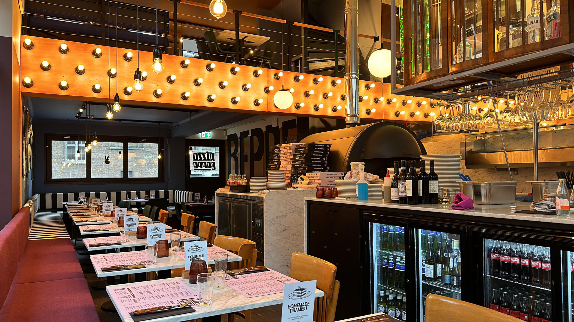 Pizza Beppe Interieur